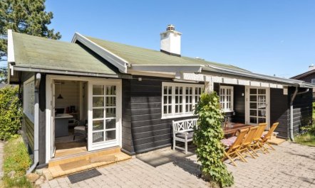 'Ayla' - 200m from the sea