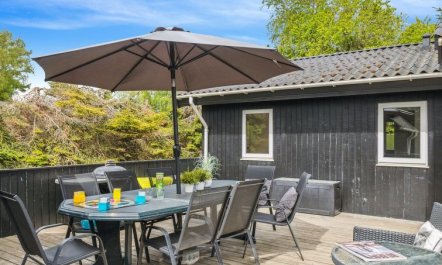 'Hallveig' - 1.1km from the sea 4