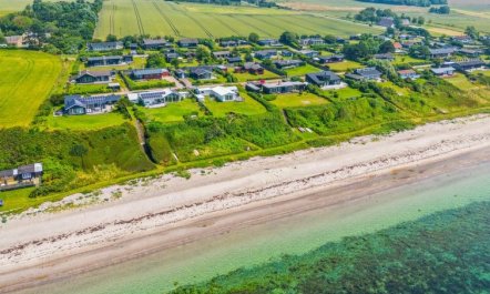 'Niesina' - 100m from the sea