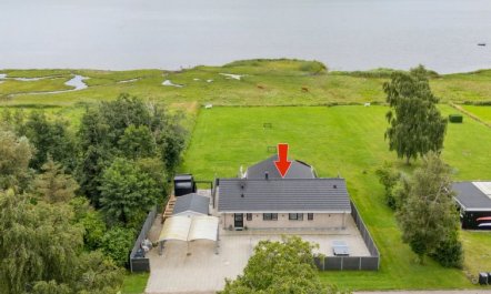 'Thyra' - 50m to the fjord 2