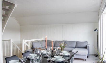 Pale Holiday Home 2 6