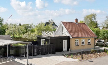 'Eeli' - 150m from the sea