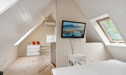 'Malila' - 15m from the sea 7