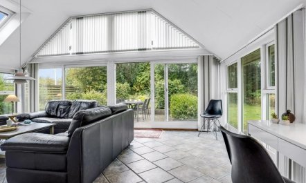 'Frida' - 125m from the sea 4