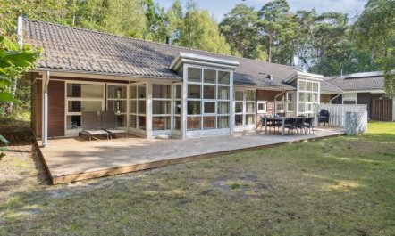 'Dorit' - 600m from the sea