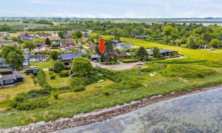 'Varma' - 25m from the sea 7