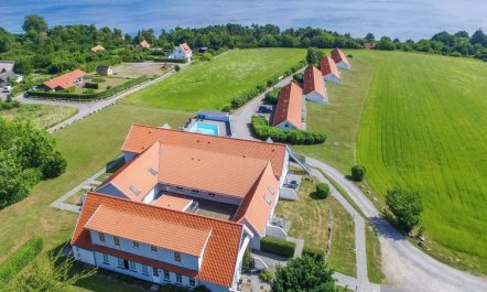 'Hunter' - 400m from the sea 3