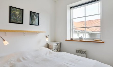 'Hunter' - 400m from the sea 6