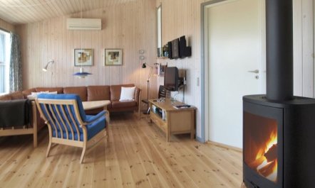 'Jolanda' - 800m from the sea 7