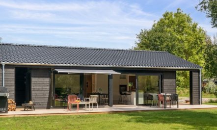 'Herulf' - 450m from the sea 3