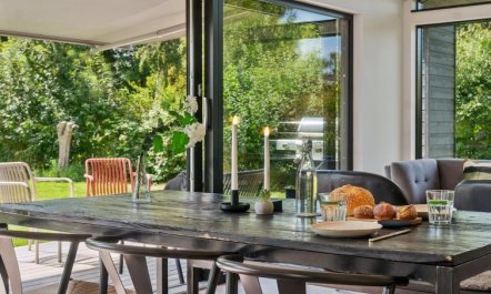 'Herulf' - 450m from the sea 2