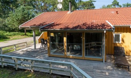 'Freija' - 800m from the sea 4