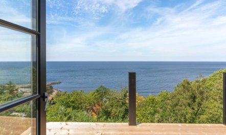 'Thormoth' - 200m from the sea 3