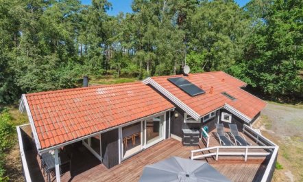 'Nea' - 600m from the sea