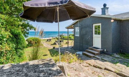 'Silke' - 10m from the sea 6