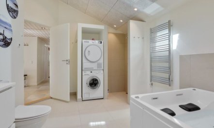 'Arndis' - 600m from the sea 7