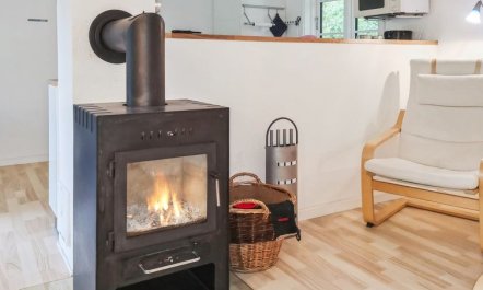 'Georg' - 300m from the sea 7