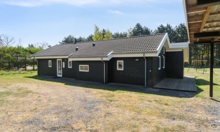 'Edna' - 500m from the sea 5