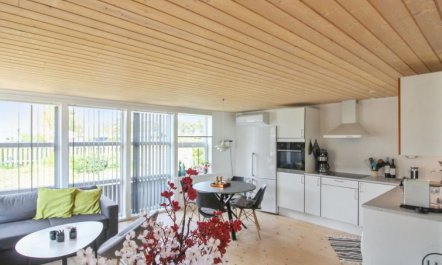 'Algeth' - 350m from the sea 5