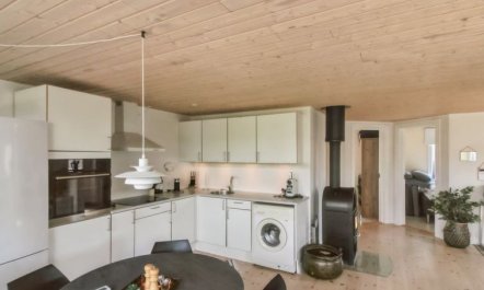 'Algeth' - 350m from the sea 6