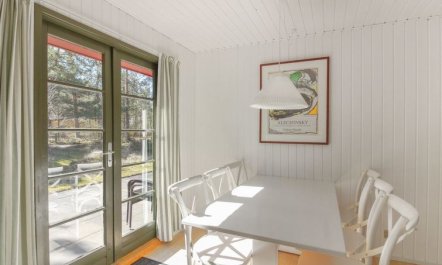 'Jale' - 50m from the sea 4