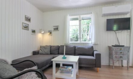 'Gustav' - 250m from the sea 6