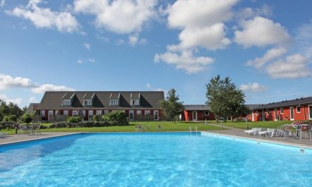 'Karoline' - 6km from the sea 1