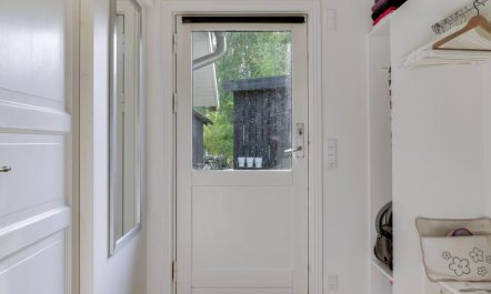 'Makrina' - 175m from the sea 7