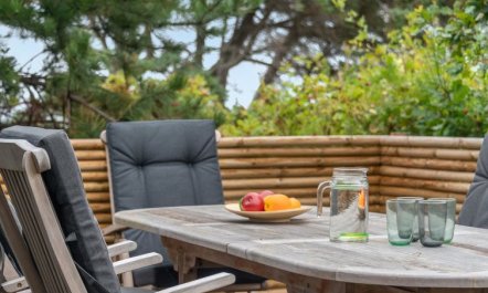 'Pascal' - 25m from the sea 1