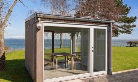 'Vanta' - 10m from the sea 1