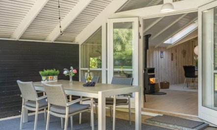 'Liselotta' - 550m from the sea 1