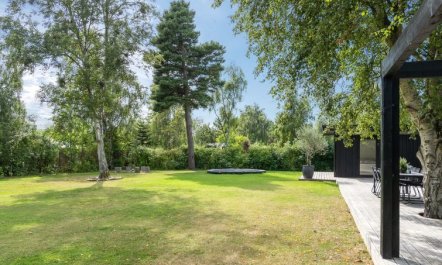 'Hævnir' - 1km from the sea 2