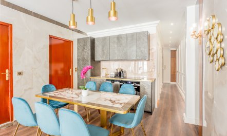 Date With The Night 8