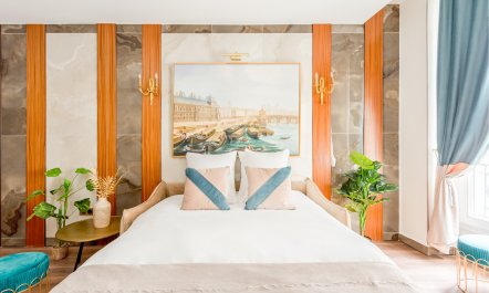 Date With The Night 1