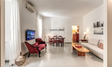 Roman Residence 4