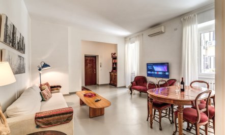 Roman Residence 3