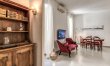 Roman Residence 5
