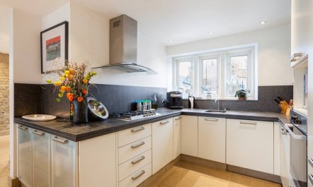 Knightsbridge Penthouse 3