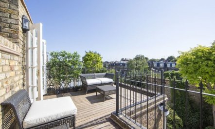 Imperial Residence 1