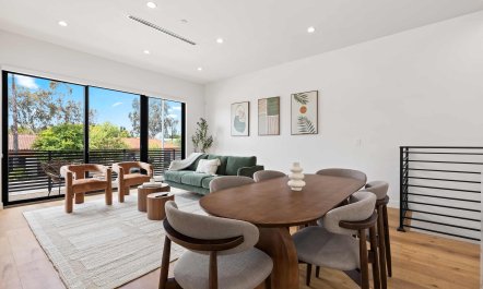 Valley Village Vibes 5