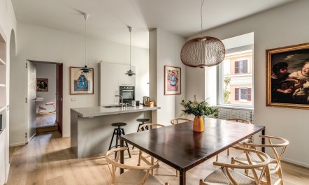 Artful Roman Retreat 0