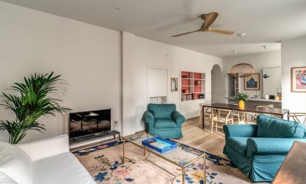 Artful Roman Retreat 1
