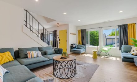 Woodland Hills Retreat