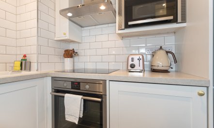 The Knightsbridge Studio 6