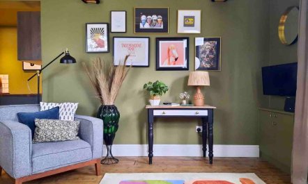 Cosy on the Corner 2