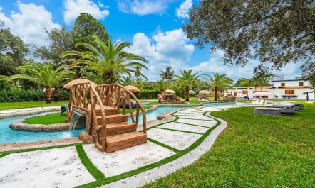 Around the Riverbend 4