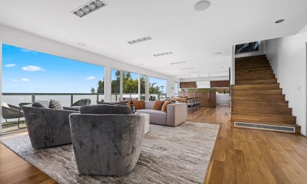 Sun Drenched Vista 8