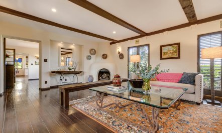 Golden Sunset Residence 1