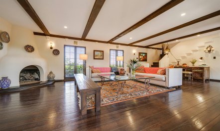 Golden Sunset Residence 6