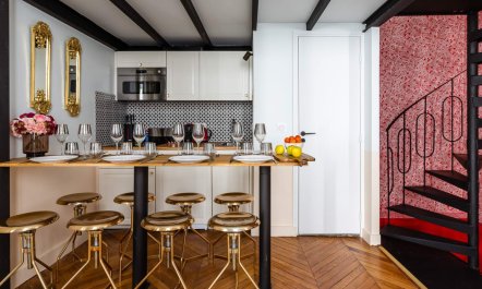 Napoleon's Neighbour